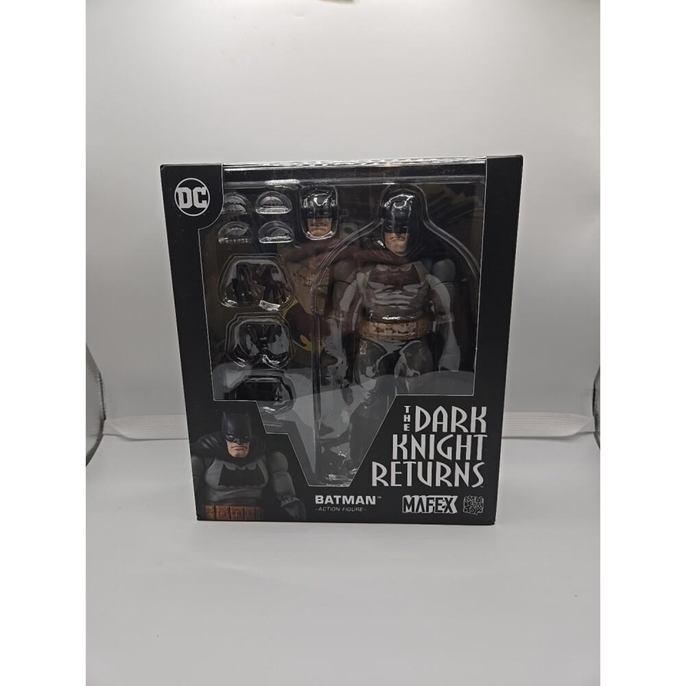 MAFEX No.106 Batman The Dark Knight Returns NEW DC Comics Medicom Toy